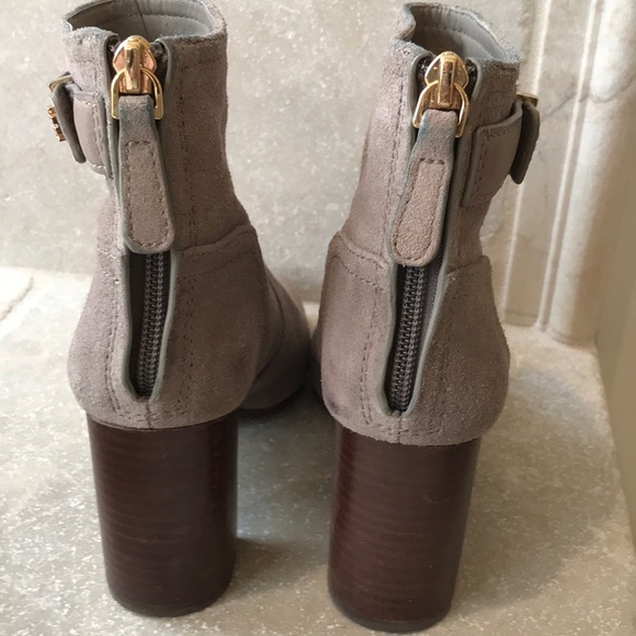Tory Burch suede booties - Picture 2 of 5